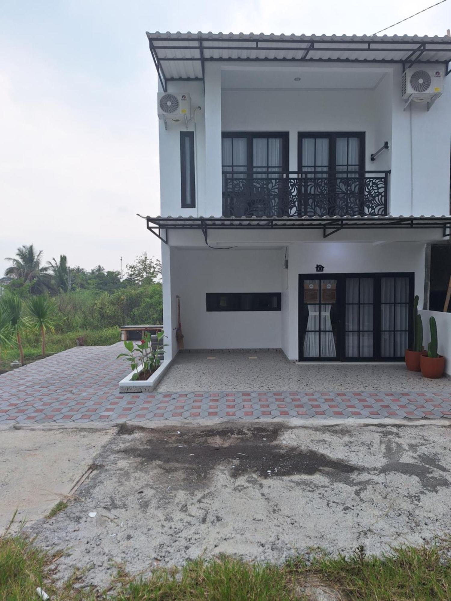 White House Royal Villa B1 Balong  Екстер'єр фото