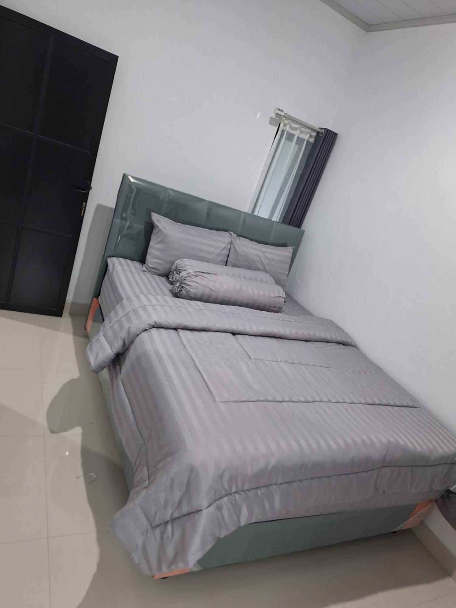 White House Royal Villa B1 Balong  Екстер'єр фото